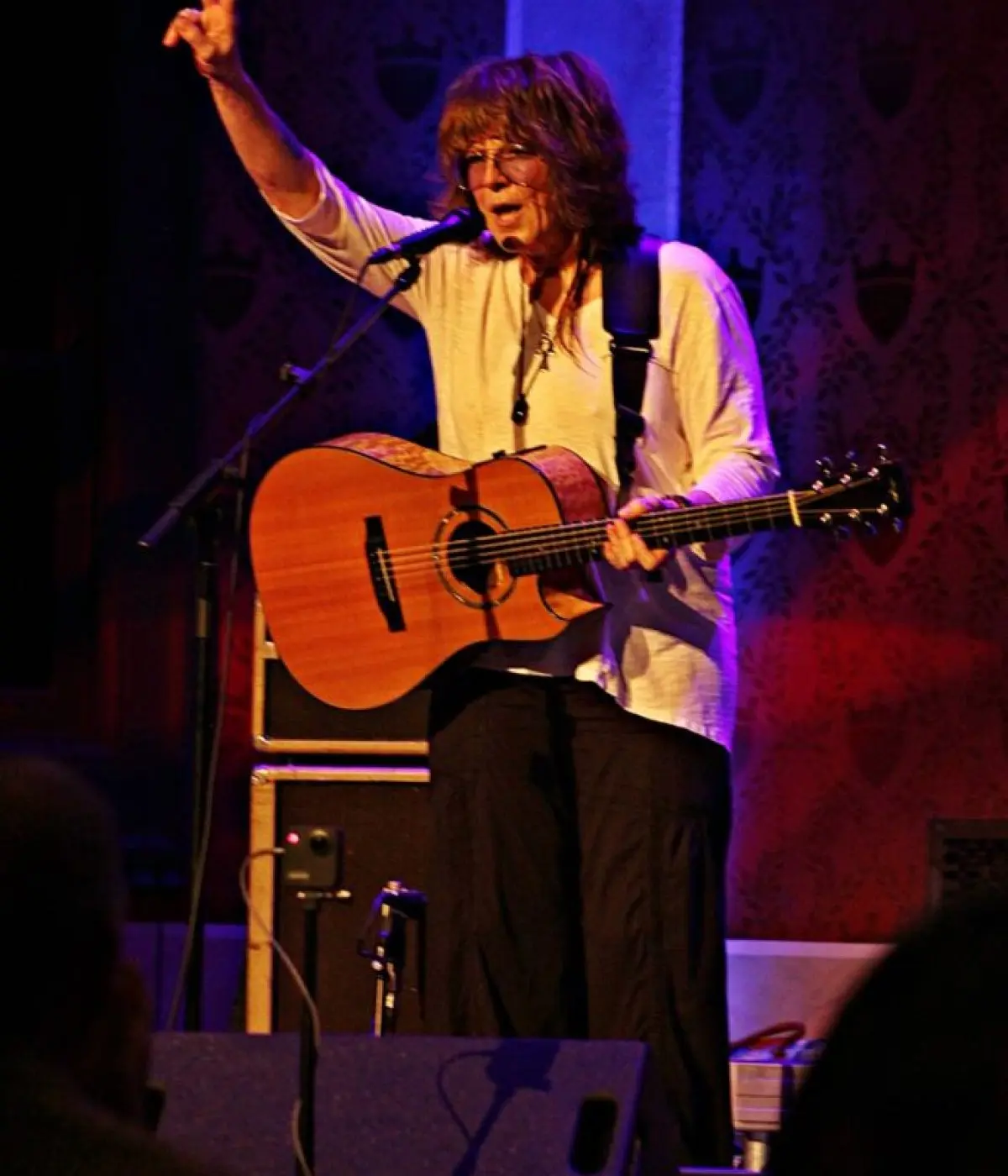 Kelly Richey Acoustic Blues Guitarist and Teacher
