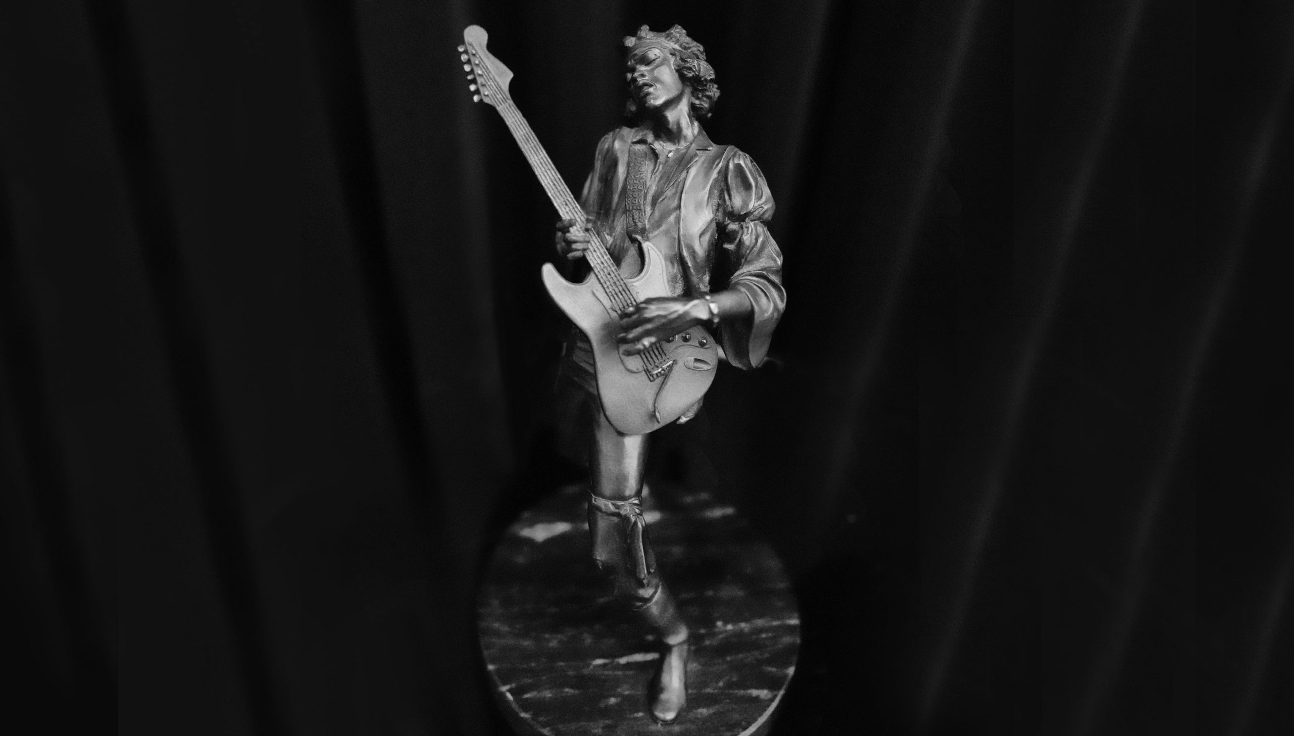 Kelly Richey - a Creative Journey Through Music, Photography, and Memory