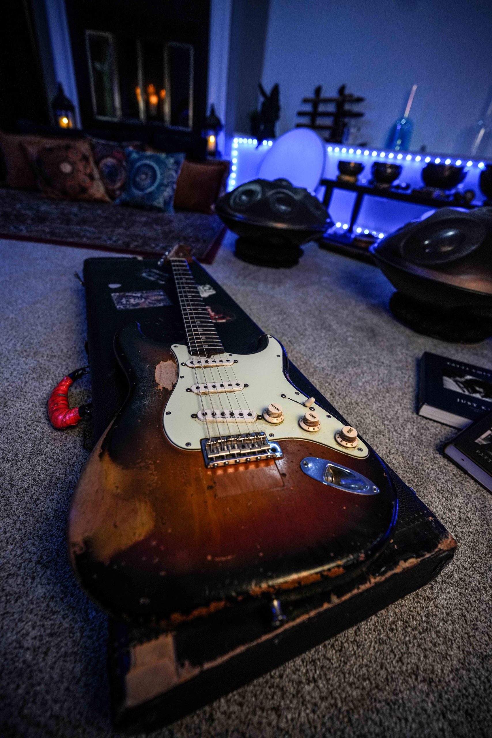 Guitar of Kelly Richey - a reflection from her creative journey