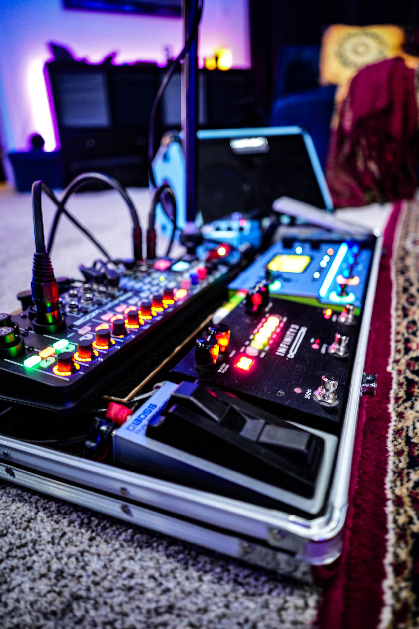 Acoustic Guitar Rig Live Performance rig 10 scaled Kelly Richey
